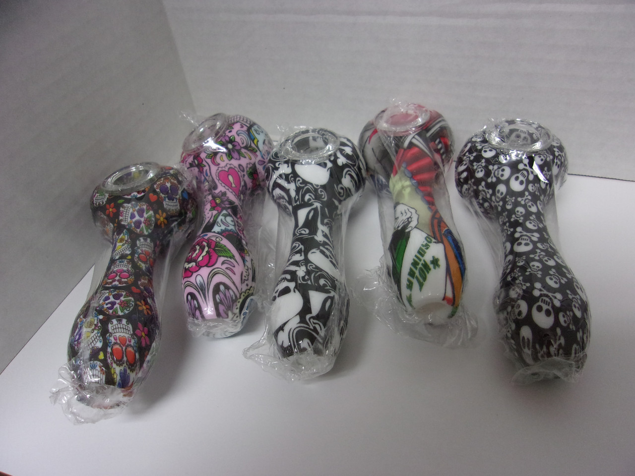 Novelty Printed Silicone Pipes - Image 2