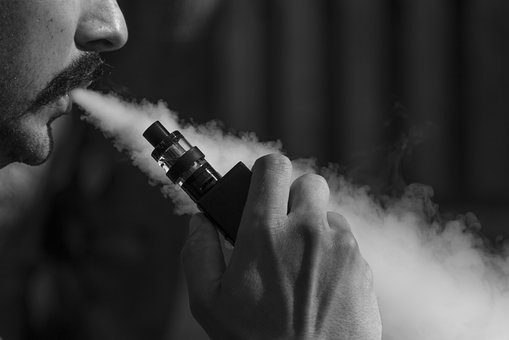 man-vaping.jpg man-vaping.jpg